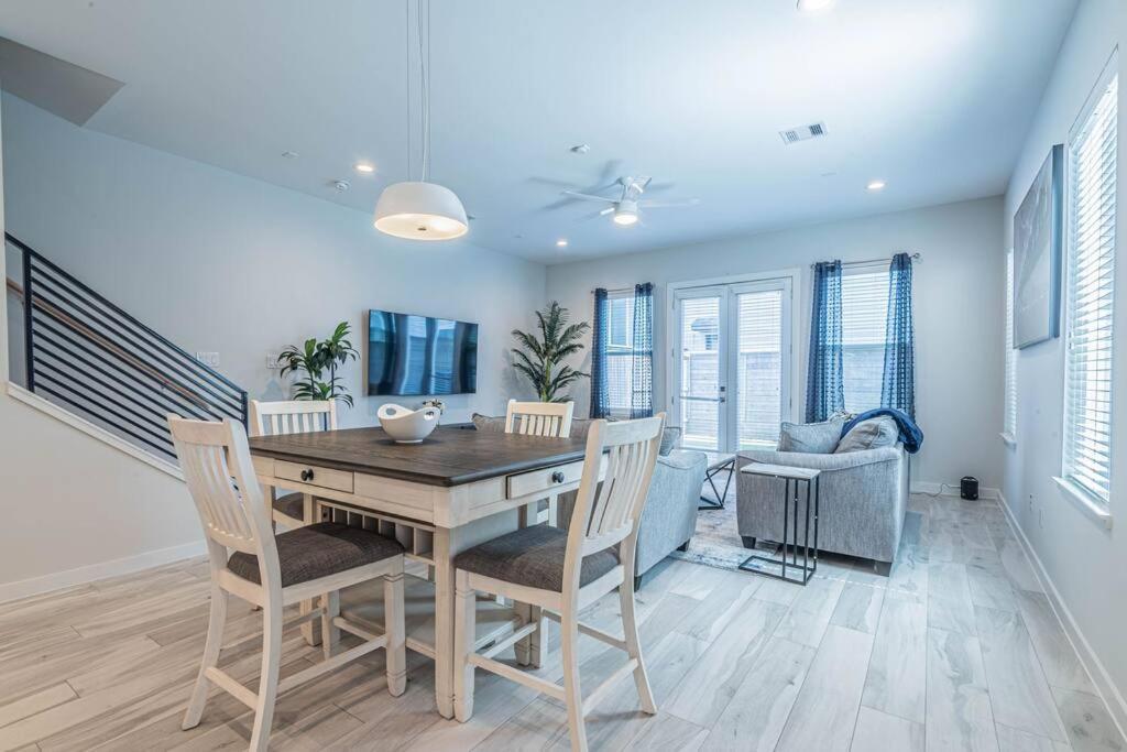 Charming 3-Bedroom Luxury Home Near Downtown, Nrg, Galleria & Medical Center Houston Kültér fotó